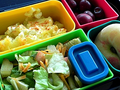Lunchbox menu cottage pie
