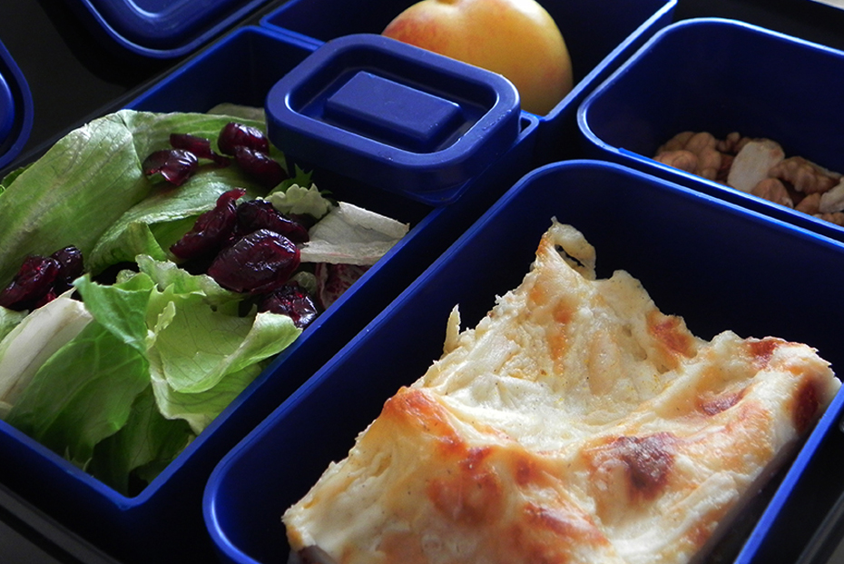 Lunchbox-лазаня-с-болонезе