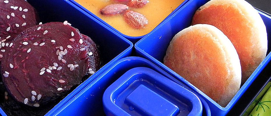 Lunchbox меню: Есен с червено цвекло