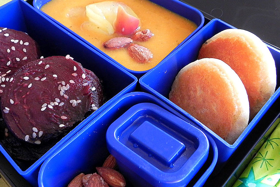 Lunchbox меню: Есен с червено цвекло