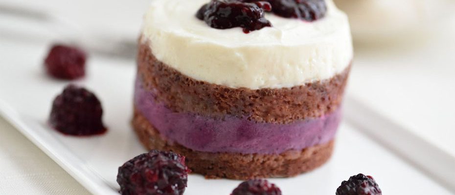 cake-with-kapini