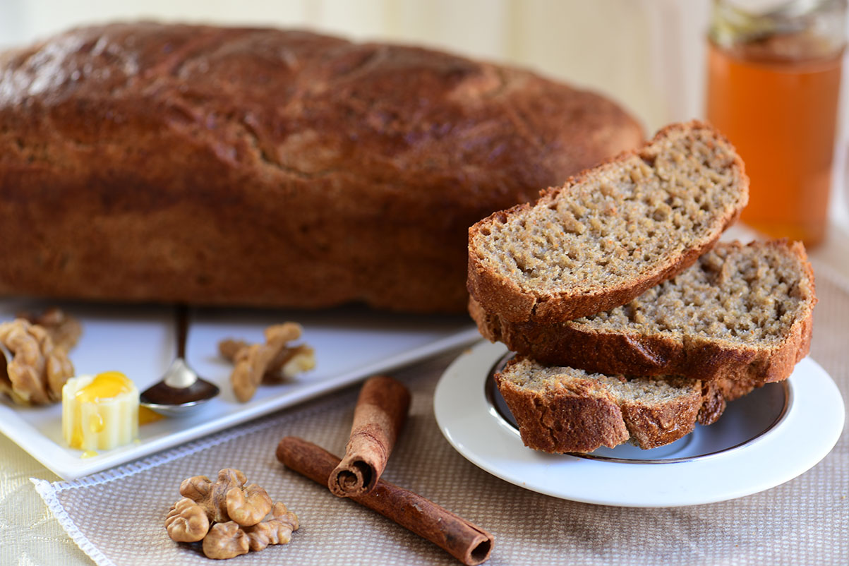 cinnamon-and-ginger-bread-foodie