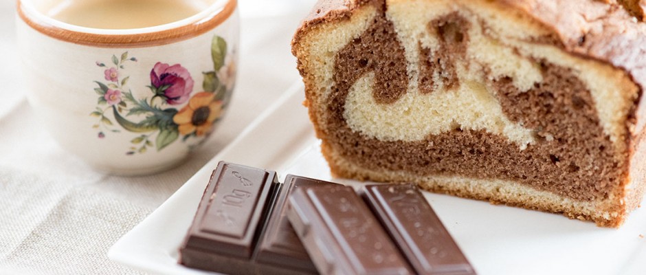 eating by design with lunchbox chocolate marble cake