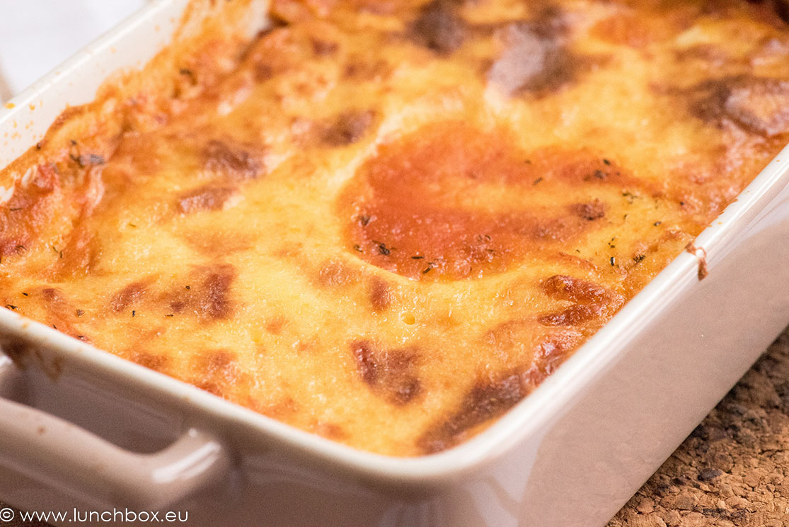 cornmeal and cheese topping for lunchbox