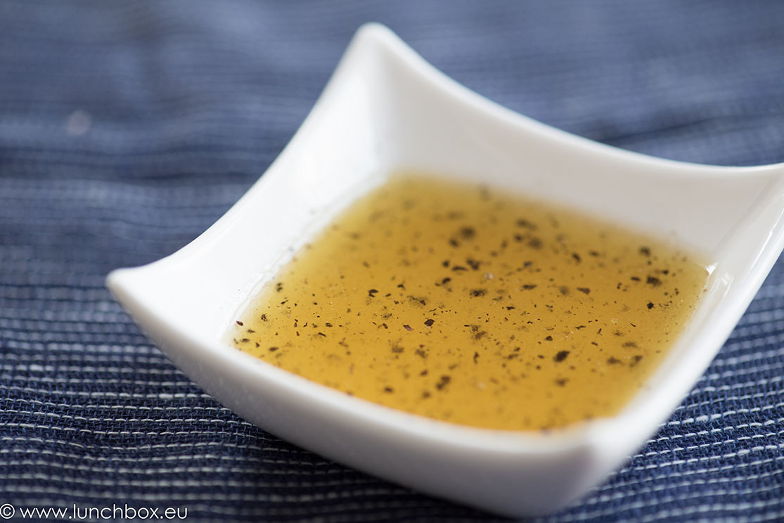 light salad dressing
