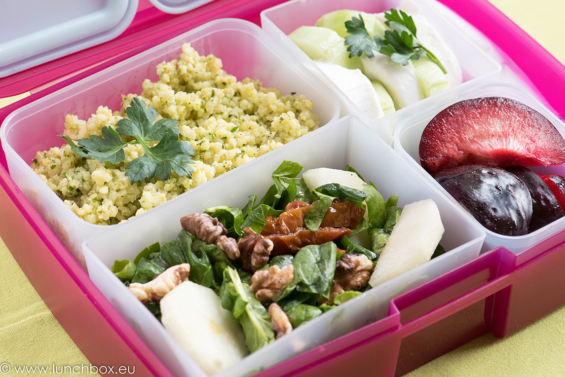 Едно бързо и лесно меню за кутиите lunchbox, с пълноценна храна и баланс. Lunchbox menu Просо с песто без глутен