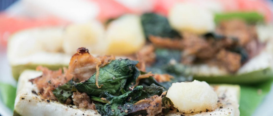 turkey stuffed zcuccini with spinch