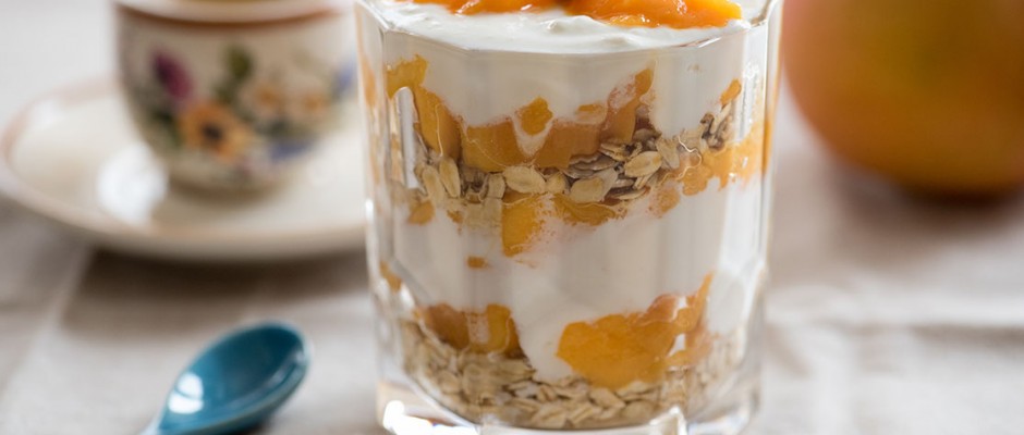 Овесени ядки с манго