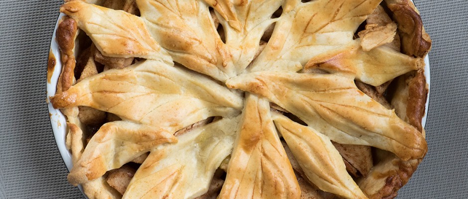 traditional apple pie