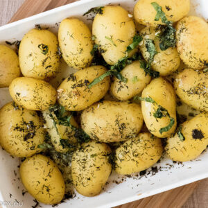 пресни картофи с масло