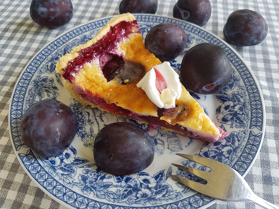Sugar free Summer Prune tart