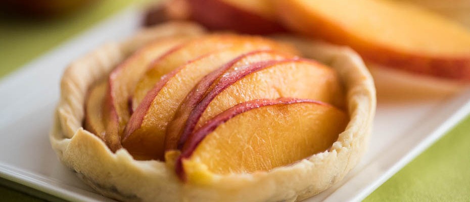 мини тарти с пресни нектарини