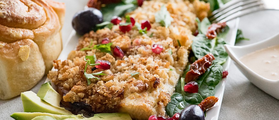 Baked Crusted Fish Fillet with Cream Sauce