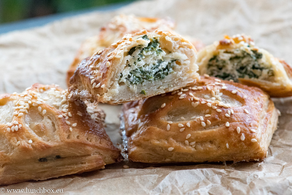 Ricotta and spinach bites for Lunchbox