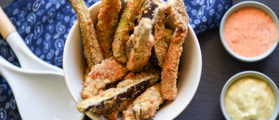 Egg plant oven bakes fries with aioli