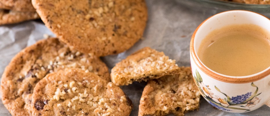 Chocolate chip nut biscuits
