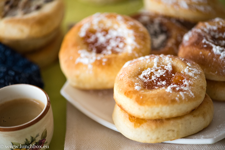 Round kolaches for breakfast