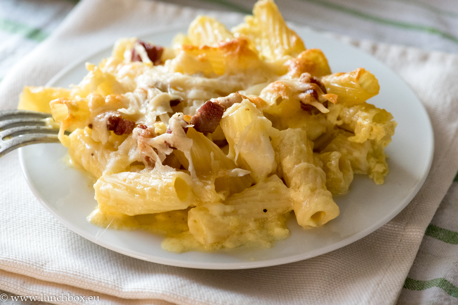 Макарони със сирене