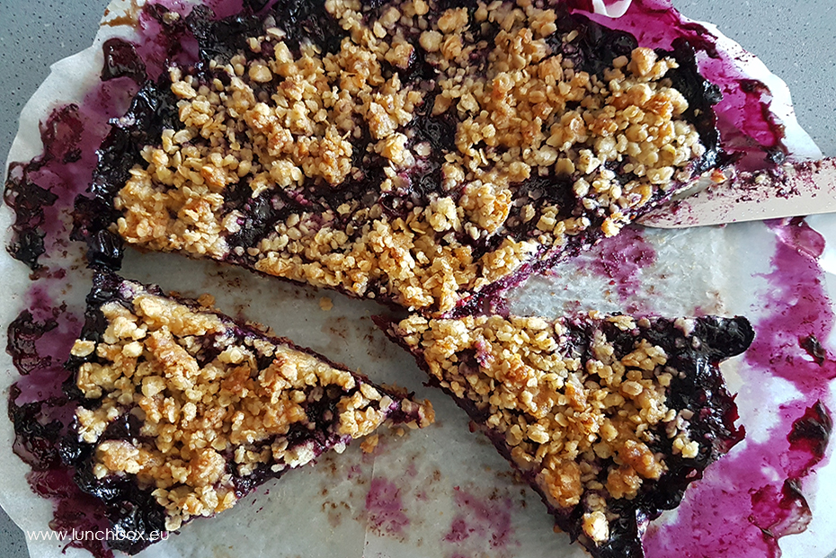 blueberry bars for Lunchbox