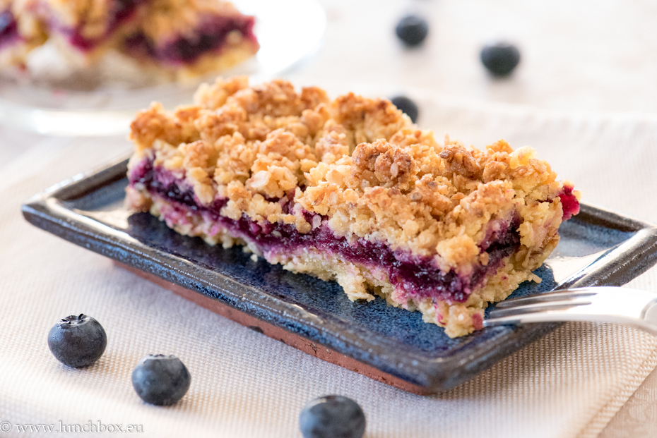 healthy-blueberry-bars-for-Lunchbox