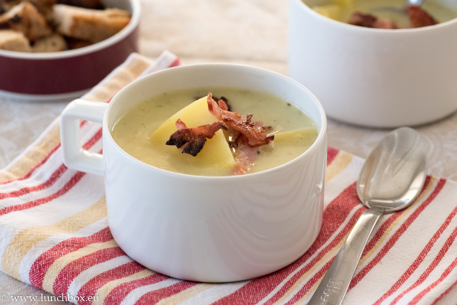 savory-potato-soup-for-lunchbox