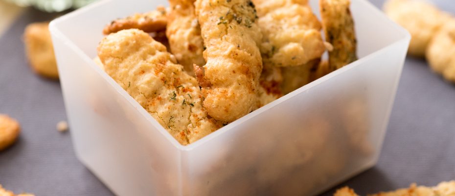 chickpea crackers for lunchbox
