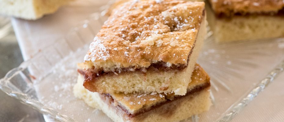 сладкиш със сладко