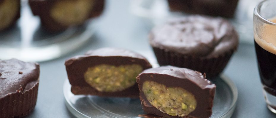 шоколадови бонбони с пълнеж