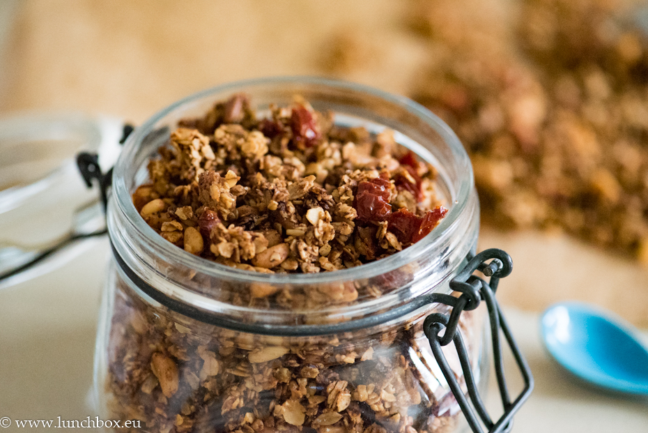 pikantna-granola