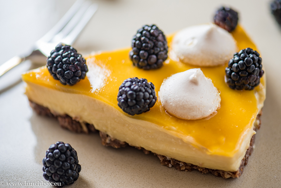 mango cheesecake
