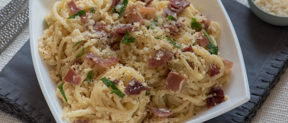 Spaghetti Carbonara - quick and easy