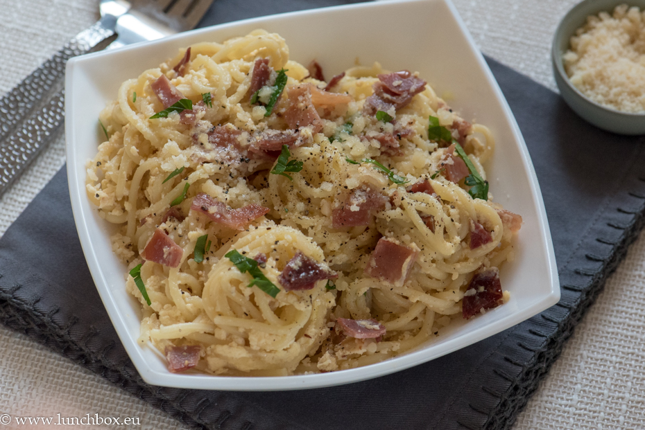 Spaghetti Carbonara - quick and easy