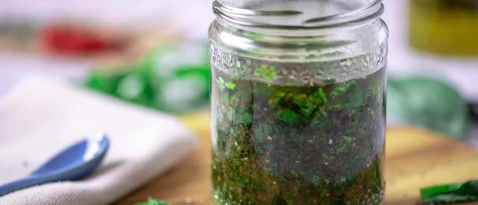 Basil-lemon-spring-dressing