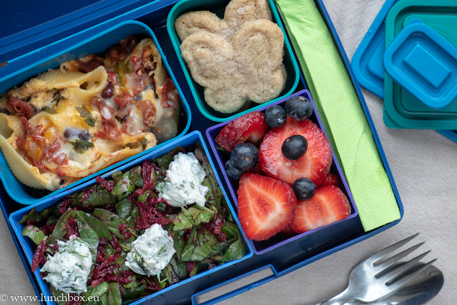 Lunchbox menu Пълнени конкилиони