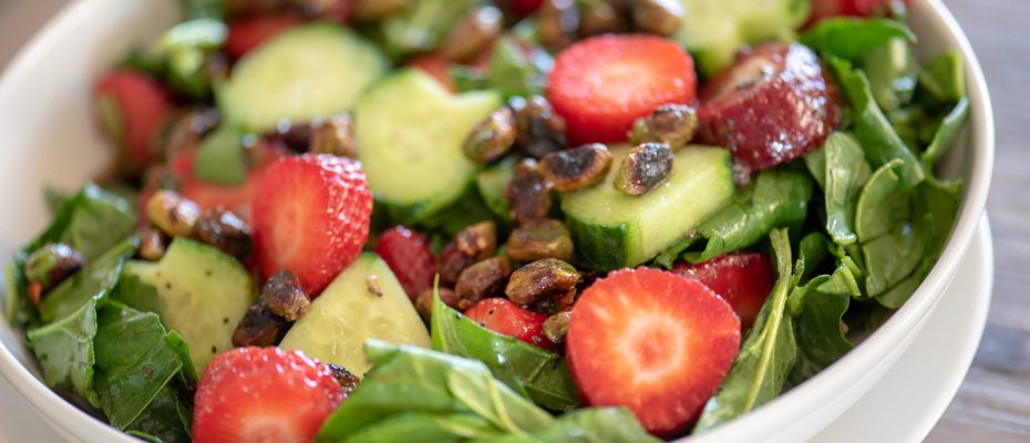 Strawberry-spinach-dressing