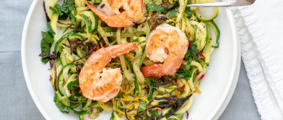 Courgettes with shrimps, chilli and lemon