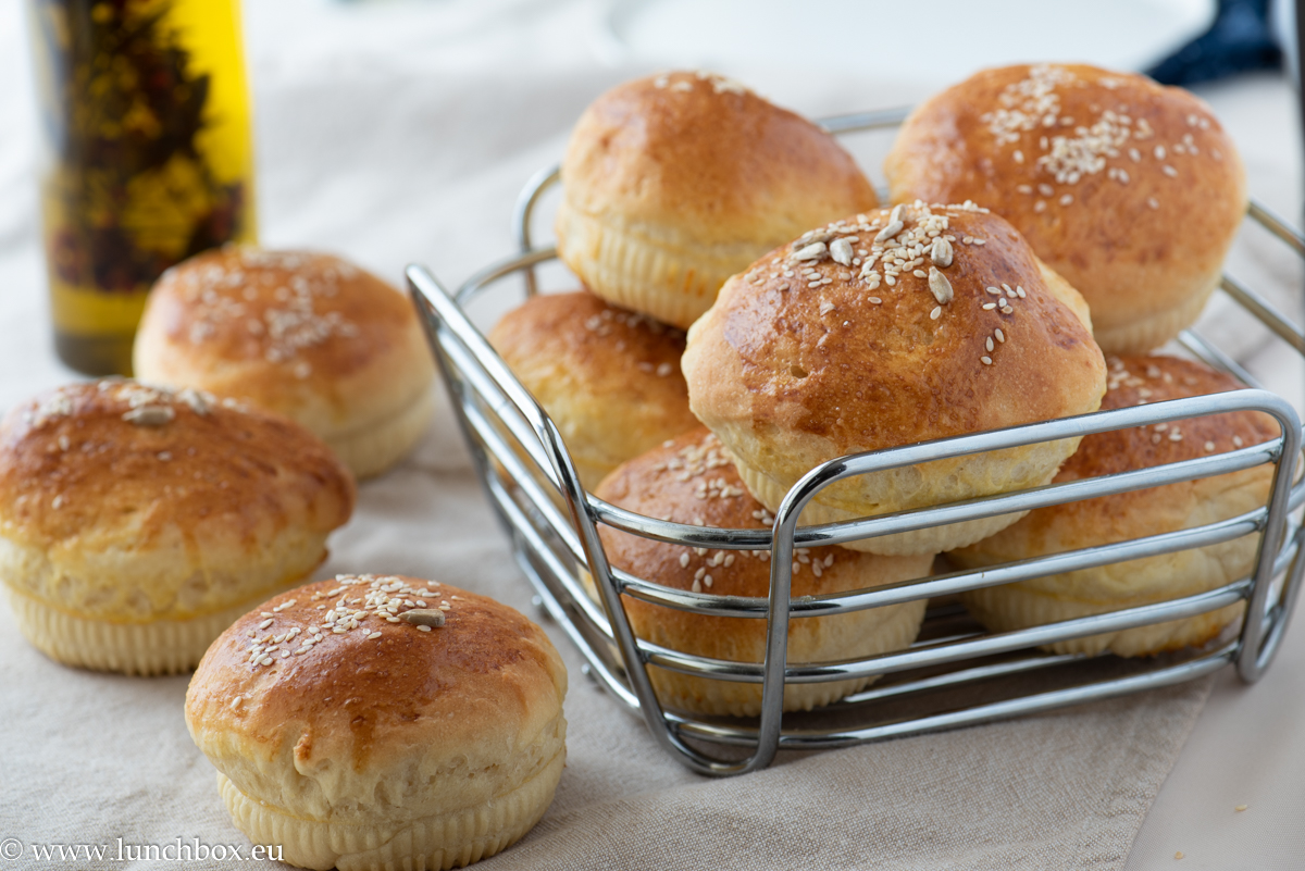 Saffron burgers