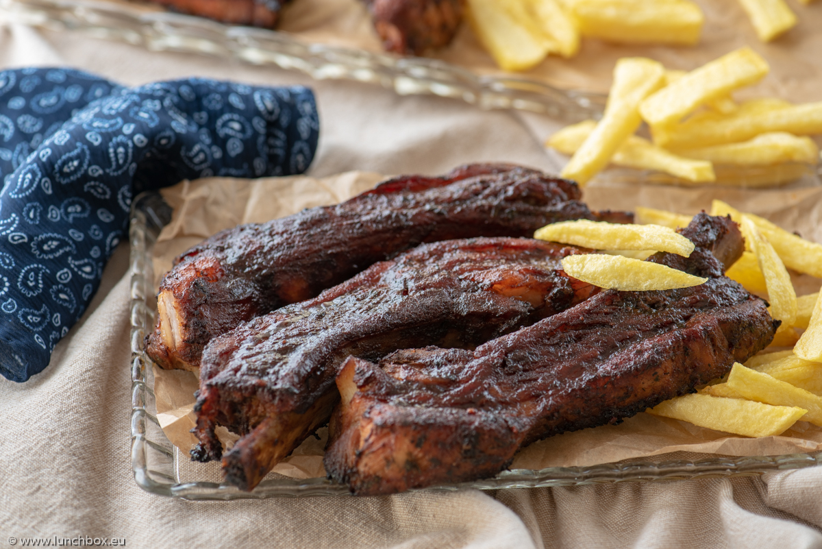Свински ребърца на фурна с BBQ сос