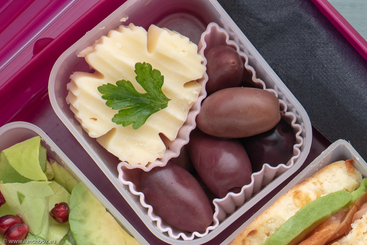 Lunchbox Olives