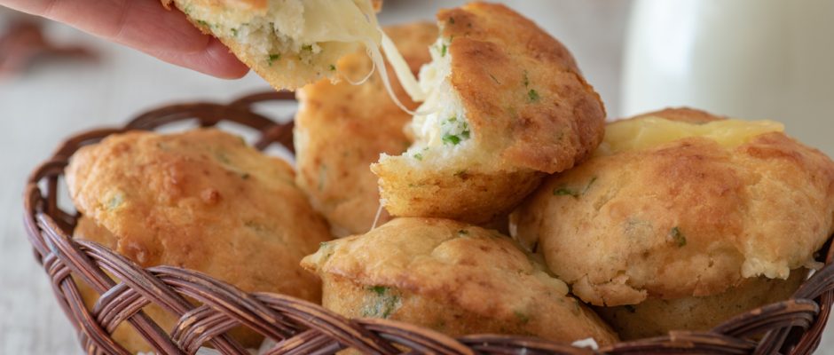 Солени мъфини с кашкавал