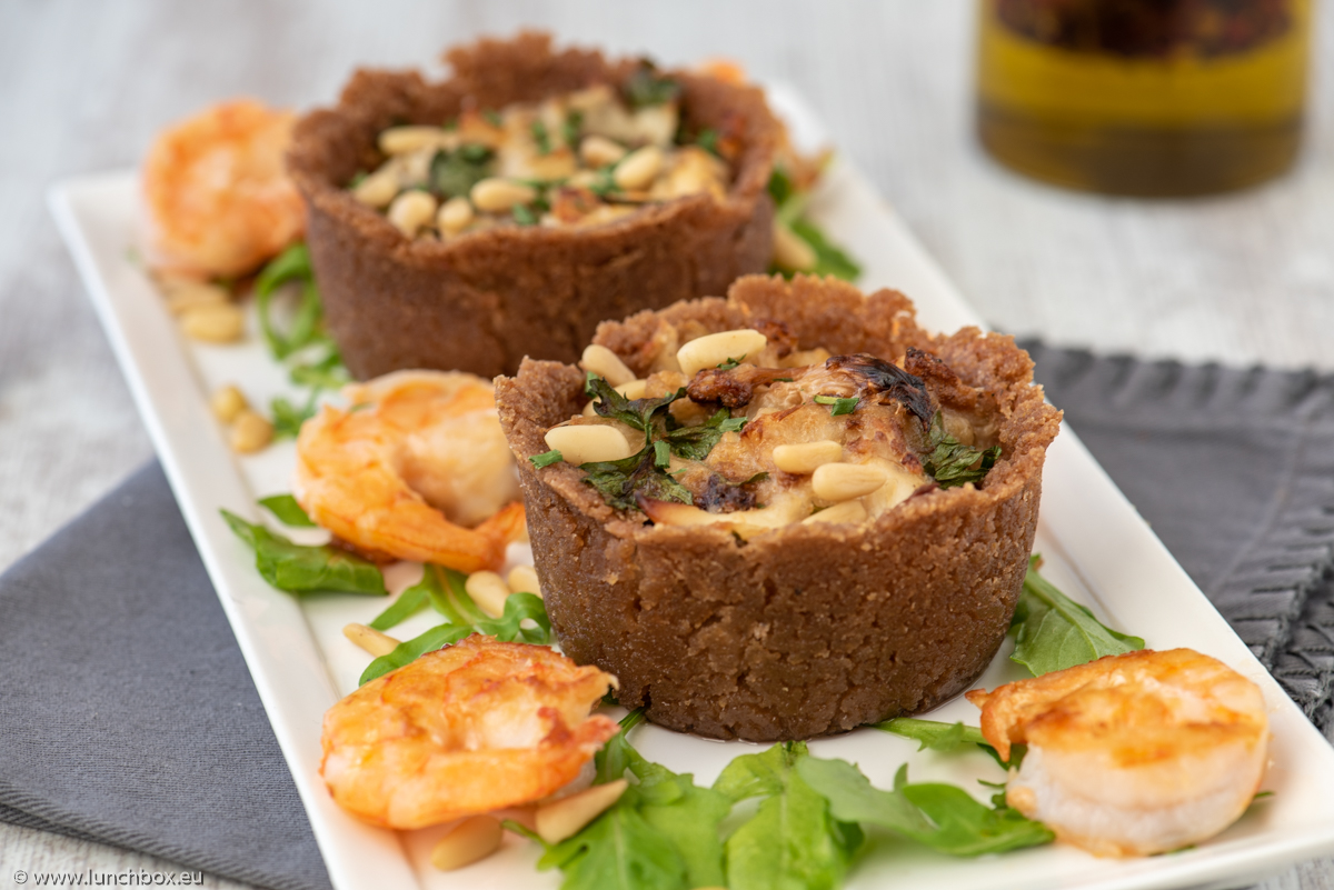 Buckwheat baskets with fish filling