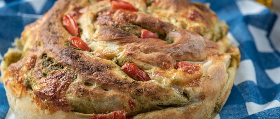 Питка с босилек