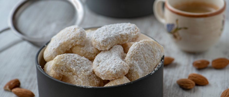 Crescent moon cookies