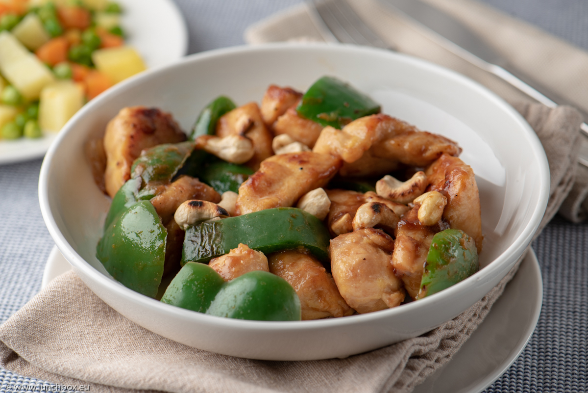 Lunchbox Chinese cashew chicken Chinese cashew chicken