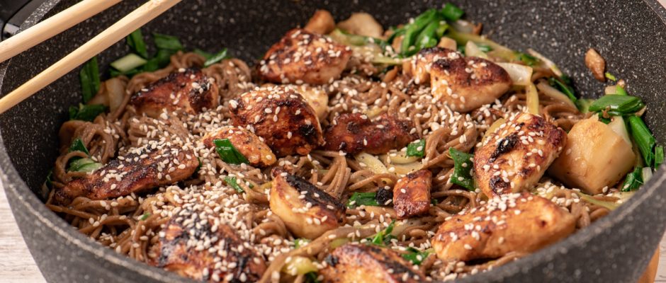 Buckwheat Noodles with fried turkey