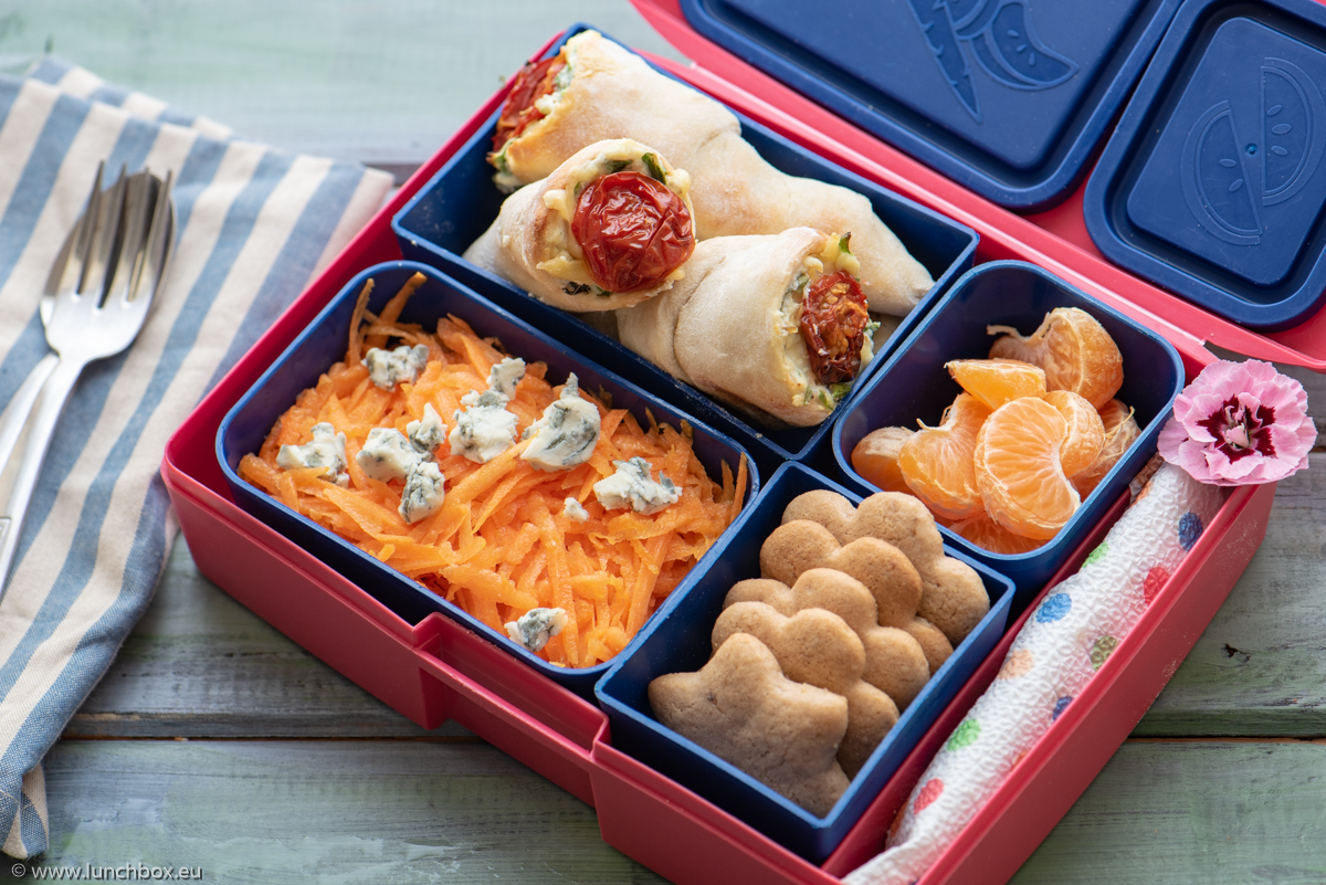 Lunchbox Пица във фунийка