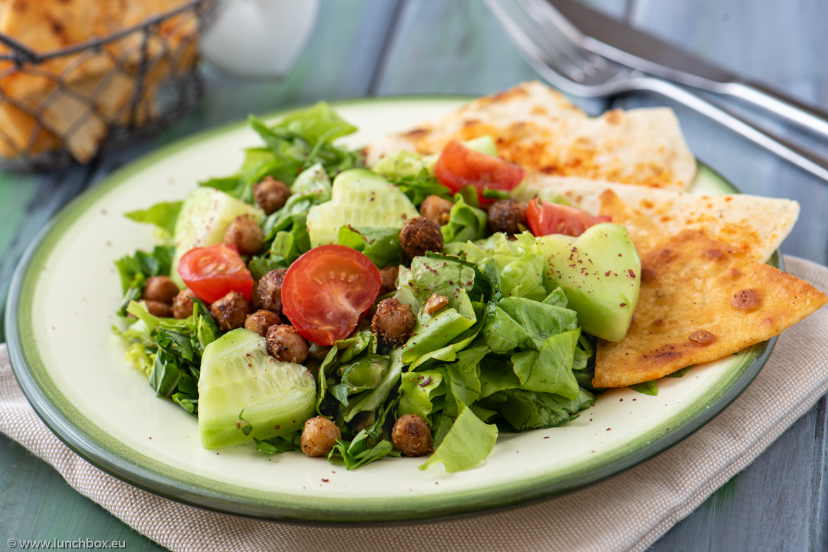 Chickpeas and Tahini Salad