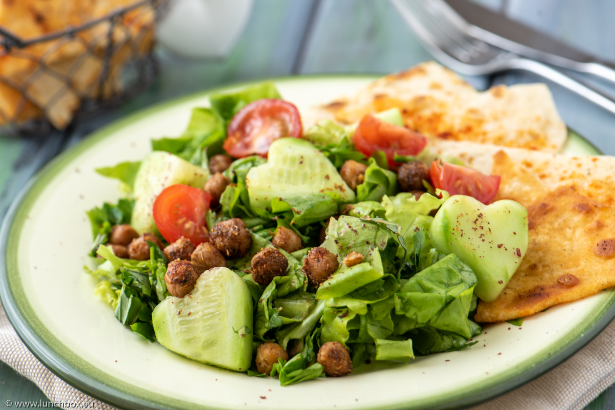 Lunchbox Chickpeas and Tahini Salad
