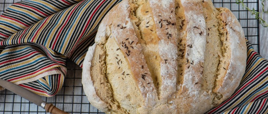Царевичен хляб с кимион