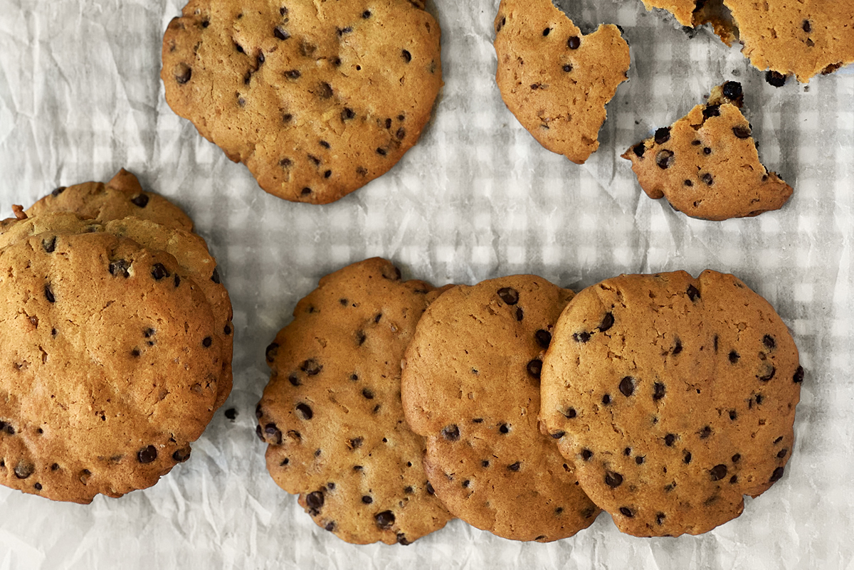 Бисквити с шоколад (Cookies))